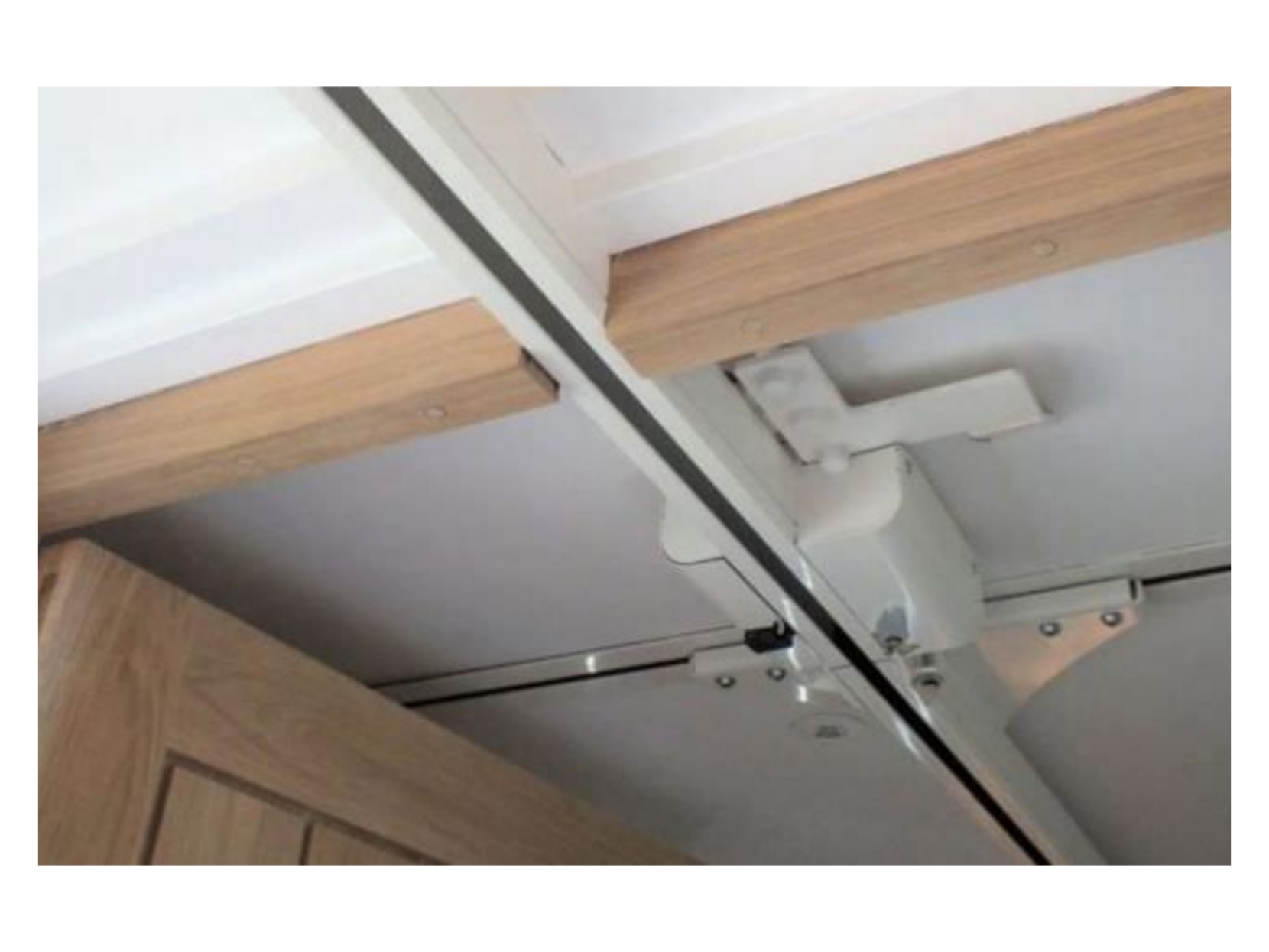 Guldmann ceiling hoist model GH2